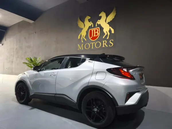 Toyota C-HR 1.8 Hybrid Comfort 4