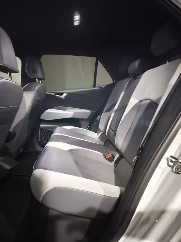 Volkswagen ID.3 Pro Permance 1st Plus 13