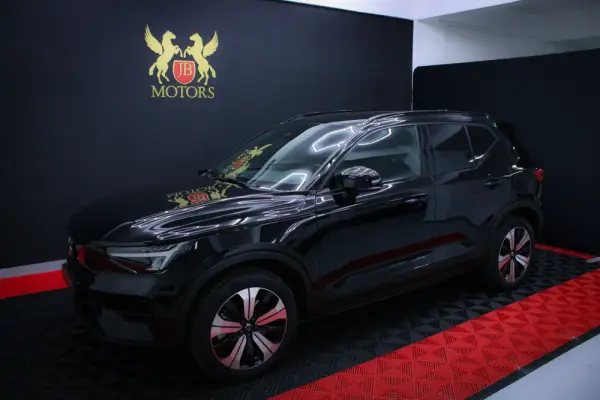 Volvo XC 40 Recharge 69 kWh Single Motor Core 1