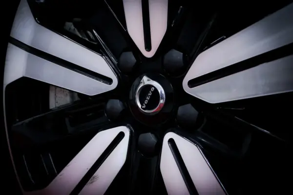 Volvo XC 40 Recharge 69 kWh Single Motor Core 3