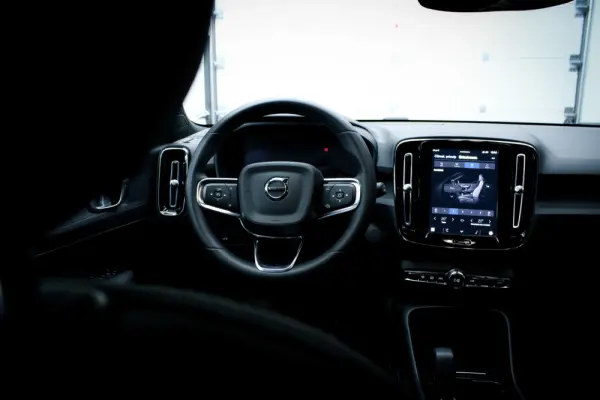 Volvo XC 40 Recharge 69 kWh Single Motor Core 13