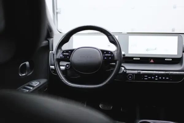 Hyundai Ioniq 5 73kWh Plug & Power+Tejadilho Solar 10