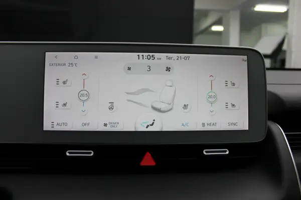Hyundai Ioniq 5 73kWh Plug & Power+Tejadilho Solar 27