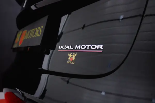Tesla Model 3 Performance Dual Motor AWD 27