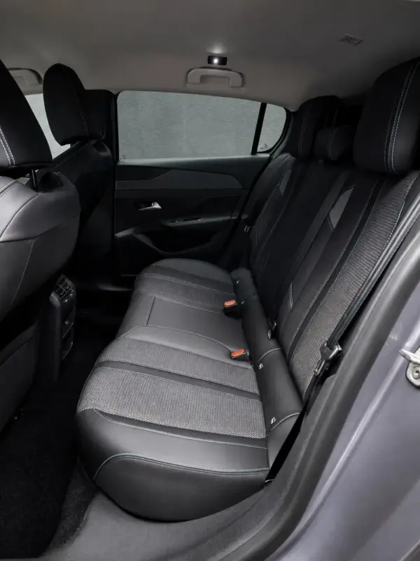Peugeot 308 1.2 Hybrid Allure e-DCS6 4