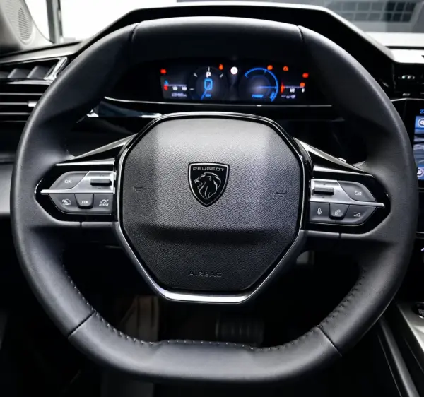 Peugeot 308 1.2 Hybrid Allure e-DCS6 5