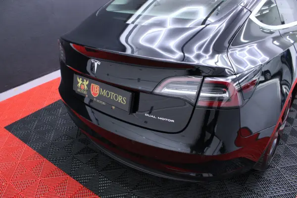 Tesla Model 3 Long-Range Dual Motor AWD 6