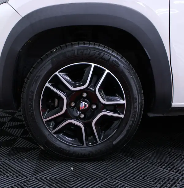 Dacia Spring Electric 45 Comfort Plus 6