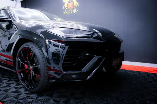 Lamborghini Urus 4.0 V8 8
