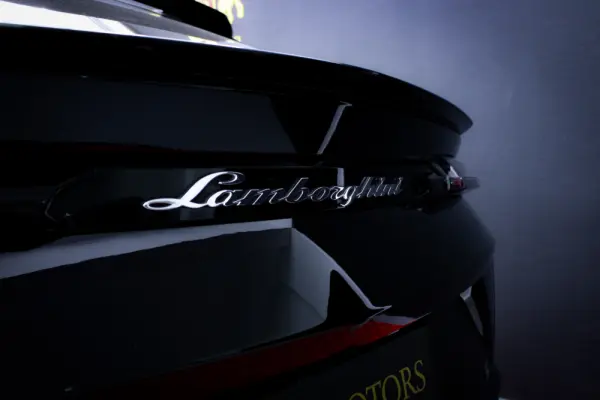Lamborghini Urus 4.0 V8 13
