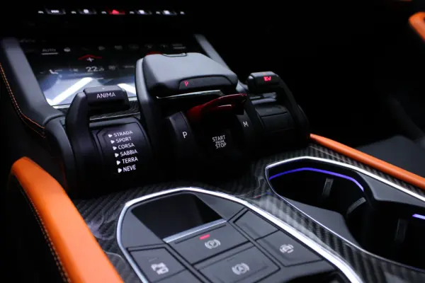 Lamborghini Urus 4.0 V8 SE 32