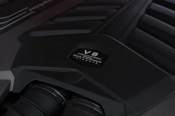 Lamborghini Urus 4.0 V8 SE 14