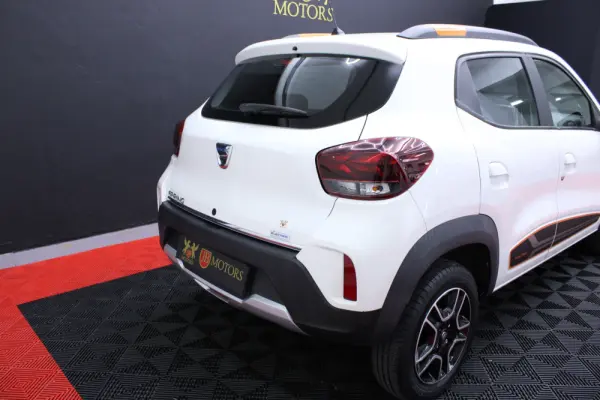 Dacia Spring Electric 45 Comfort Plus 5