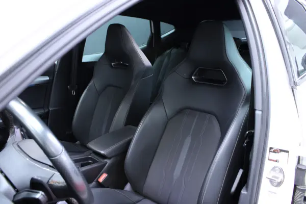 Cupra Formentor 1.4 e-Hybrid DSG VZ 11