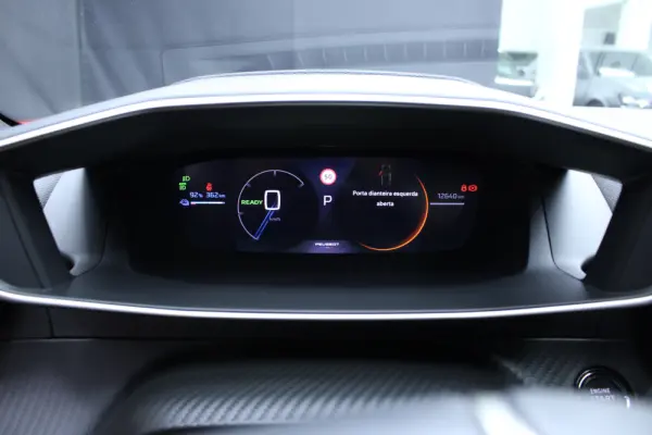 Peugeot e-2008 54 kWh GT 23