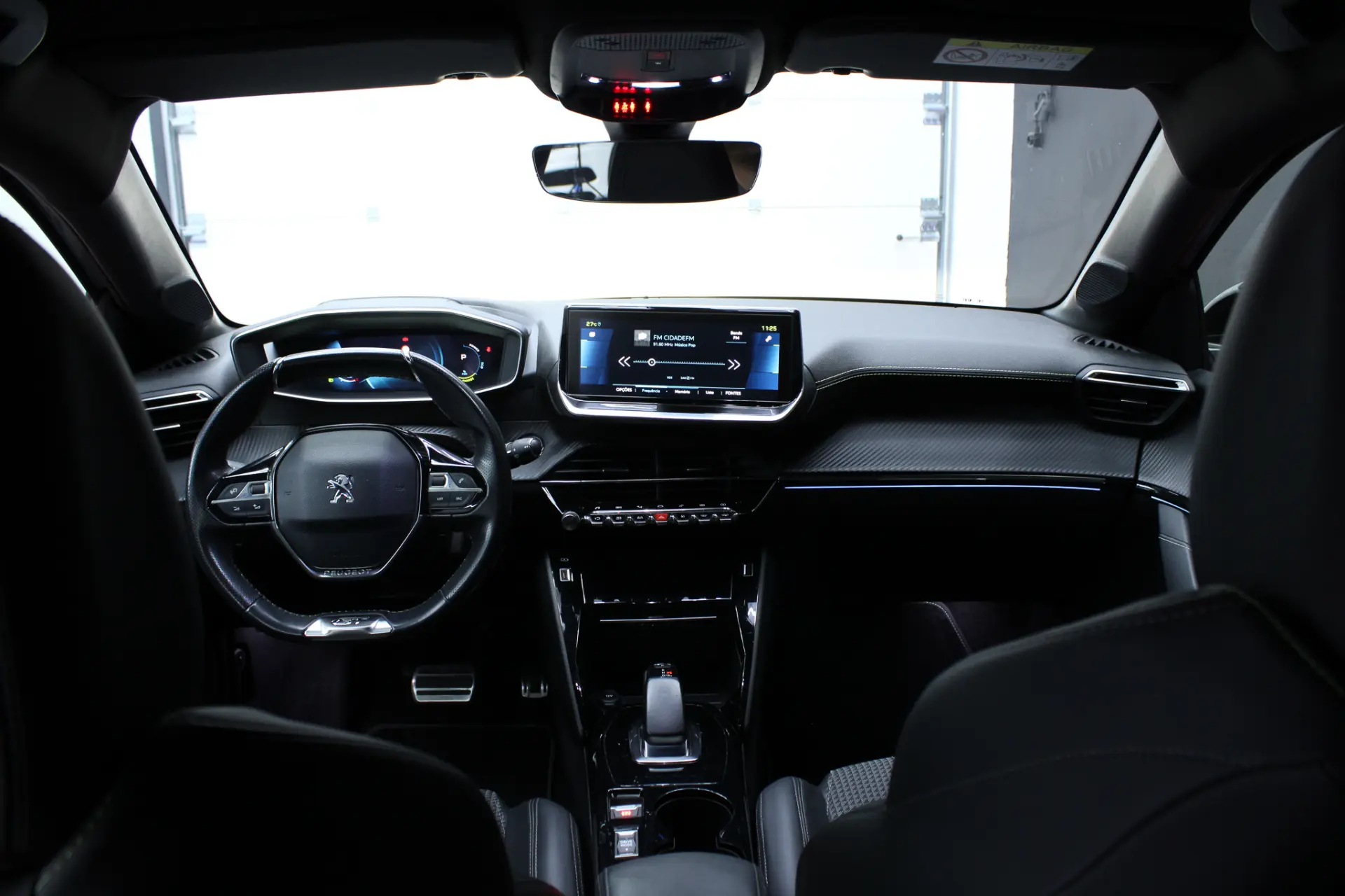 Peugeot e-208 50 kWh GT Line 10