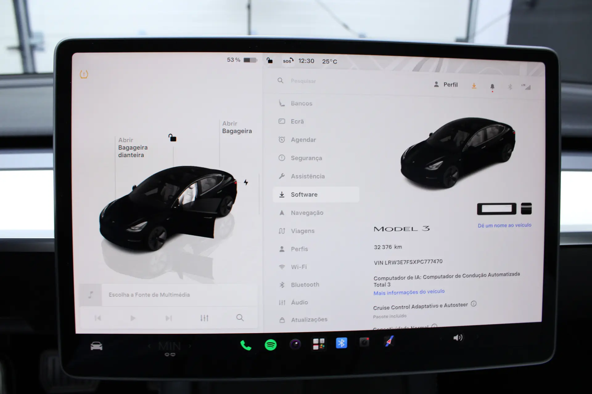 Tesla Model 3 Standard Range Plus RWD 17
