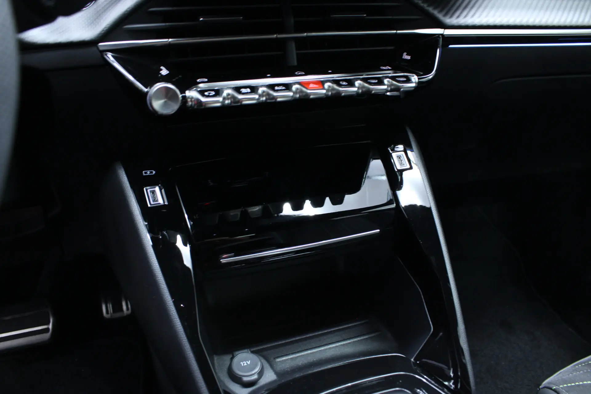 Peugeot e-2008 54 kWh GT 21