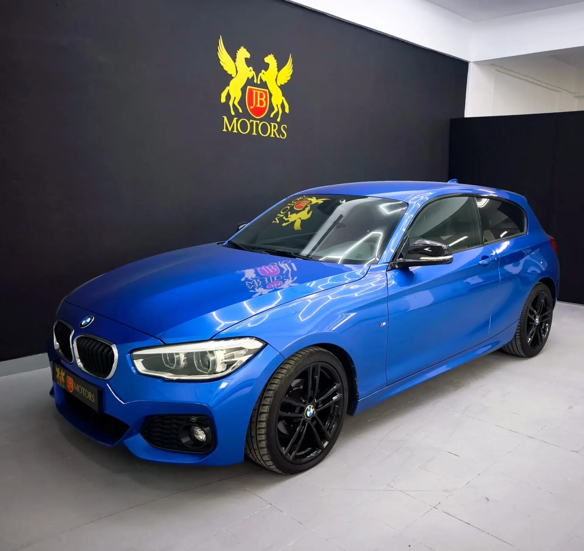 BMW 116 d Pack M 2
