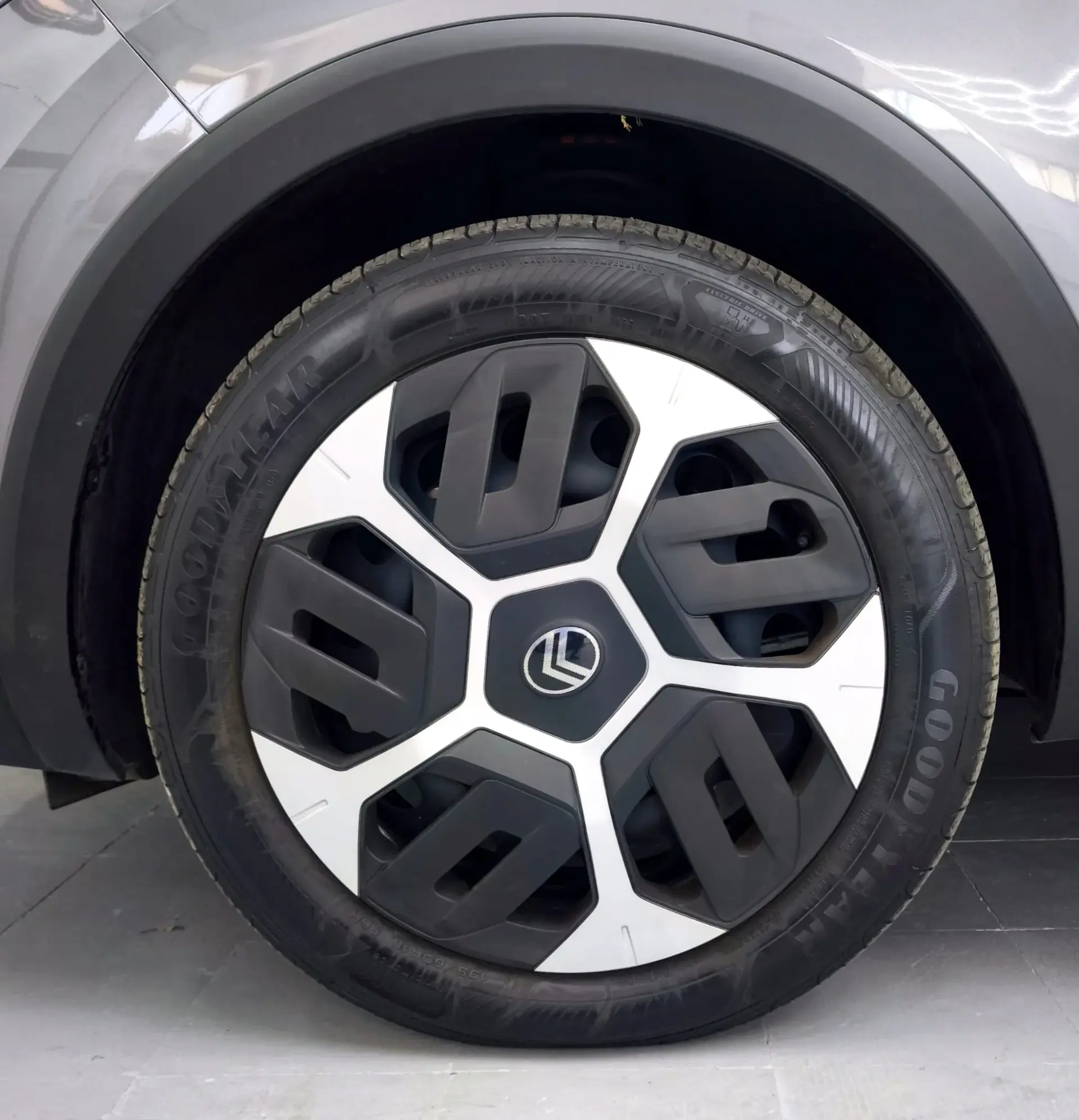 Citroen C4 Hybrid Plus e-DSC6 8