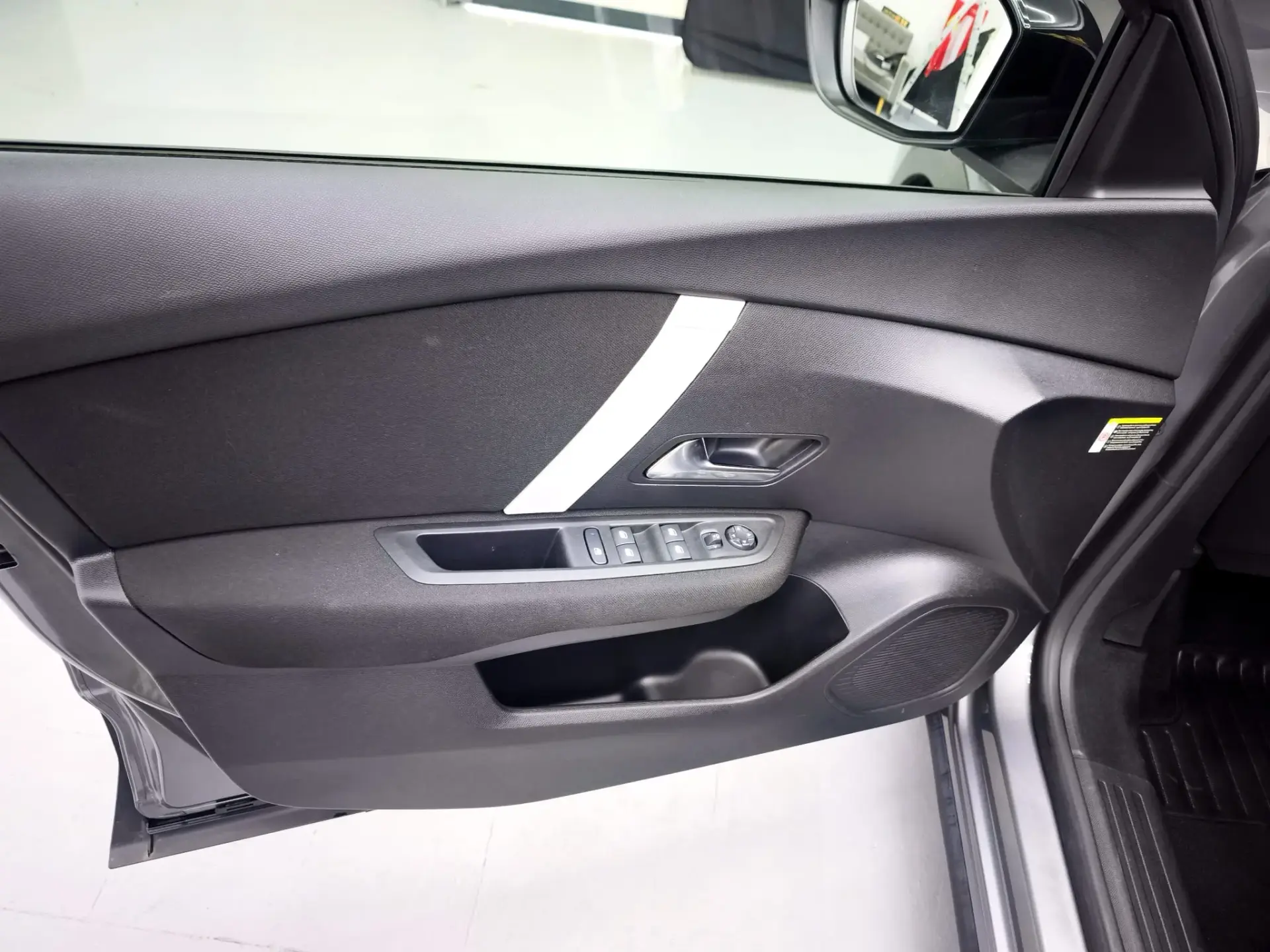 Citroen C4 Hybrid Plus e-DSC6 9