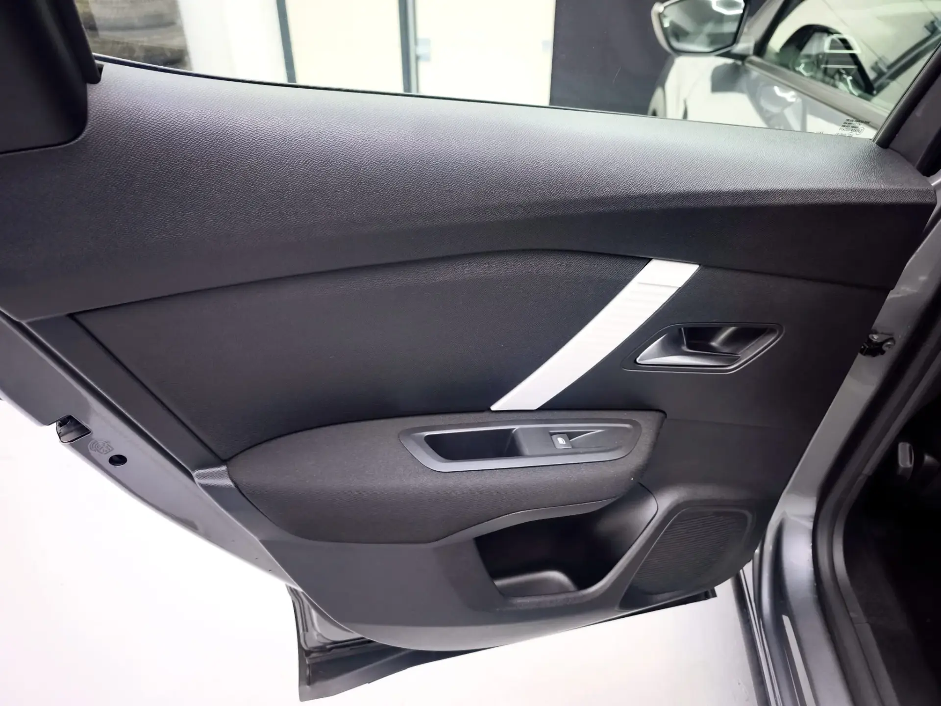 Citroen C4 Hybrid Plus e-DSC6 10
