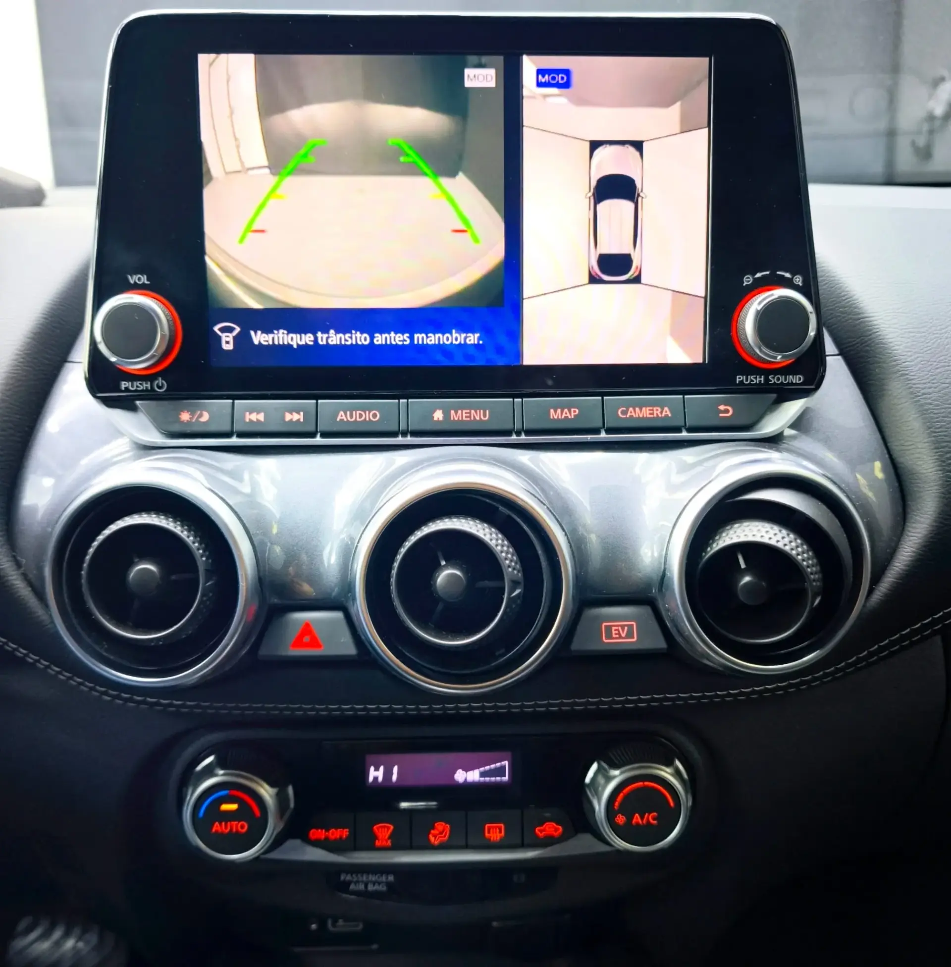 Nissan Juke Crossover Hybrid 143 Business+ 22