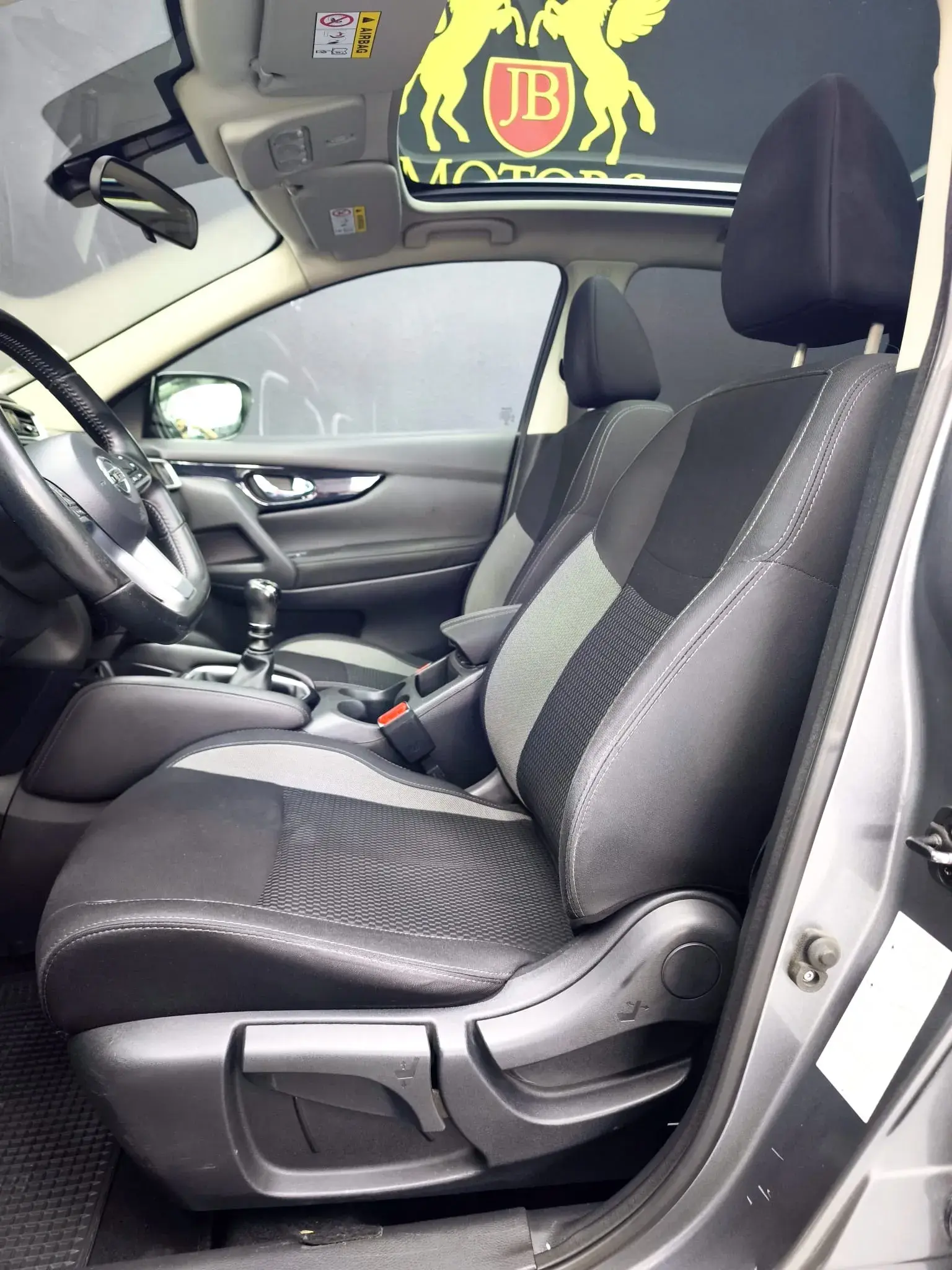 Nissan Qashqai 1.5 dCi Acenta Nissan Connect 10