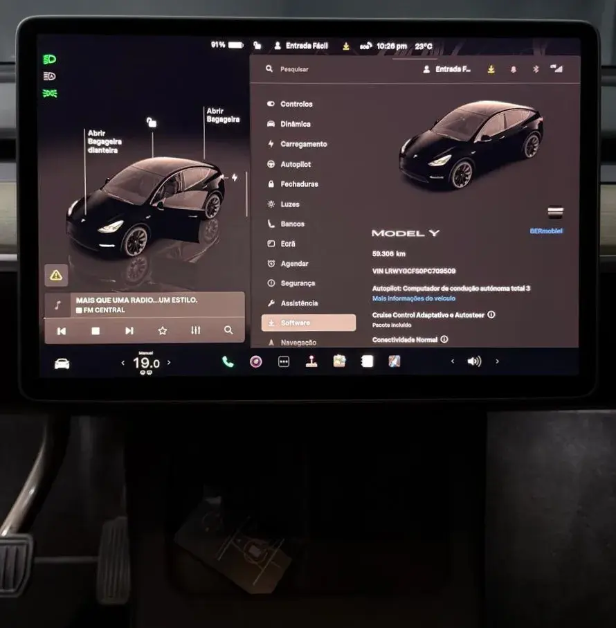 Tesla Model Y Standard 14