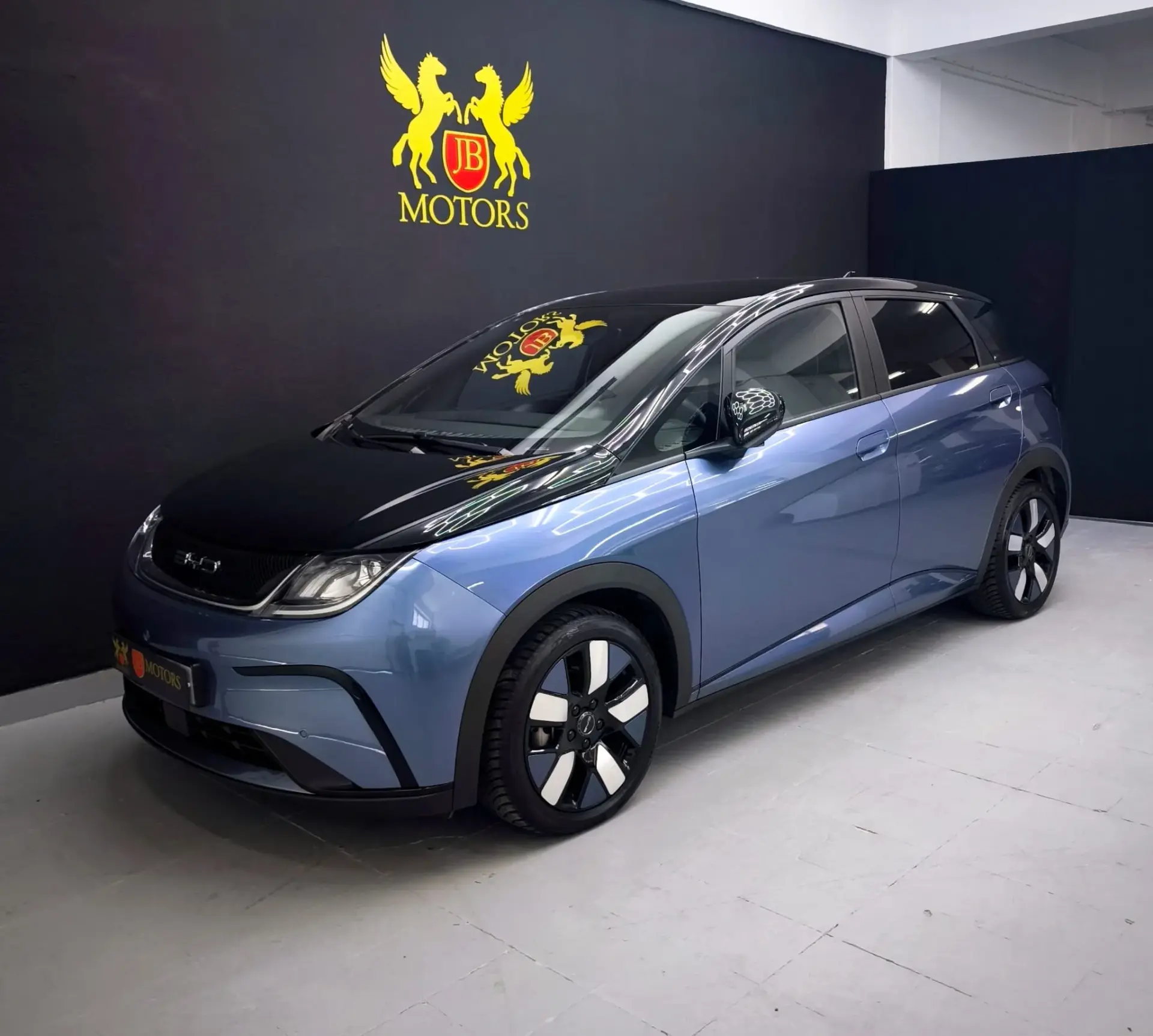 BYD Dolphin 60.4 kWh Design 2