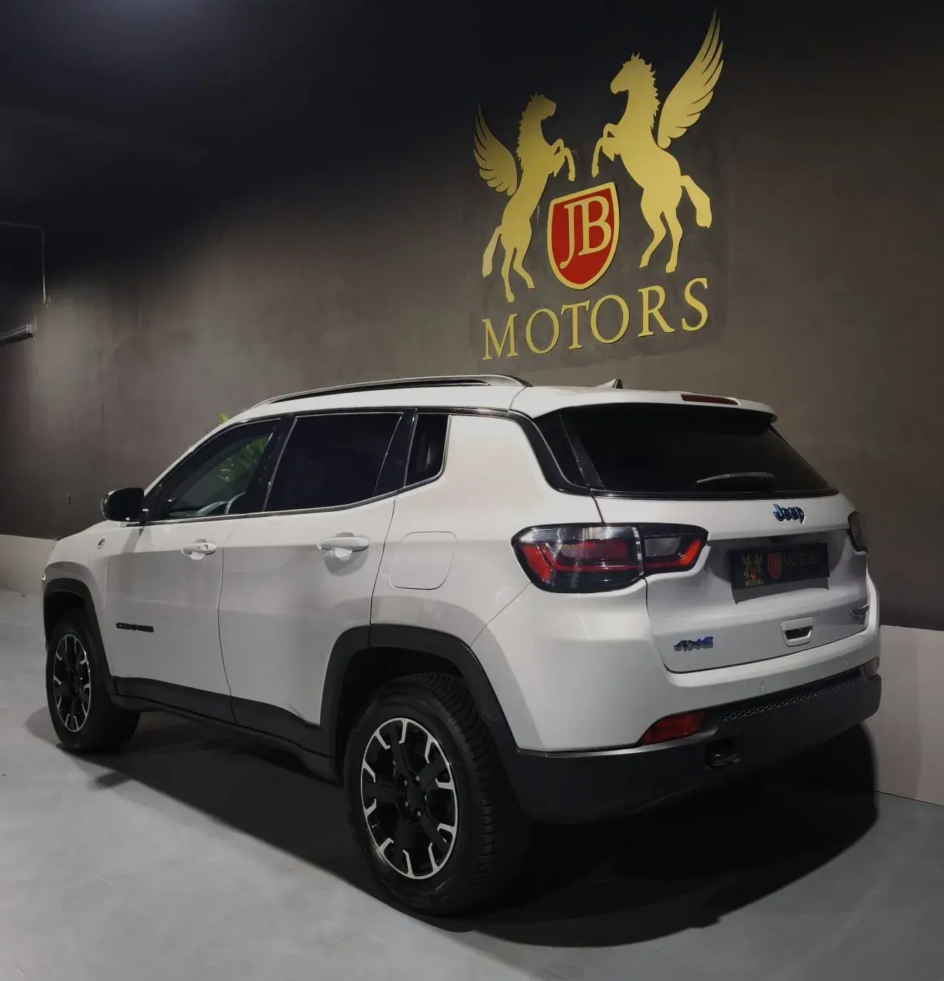 Jeep Compass 1.3 TG 4Xe Trailhawk 3