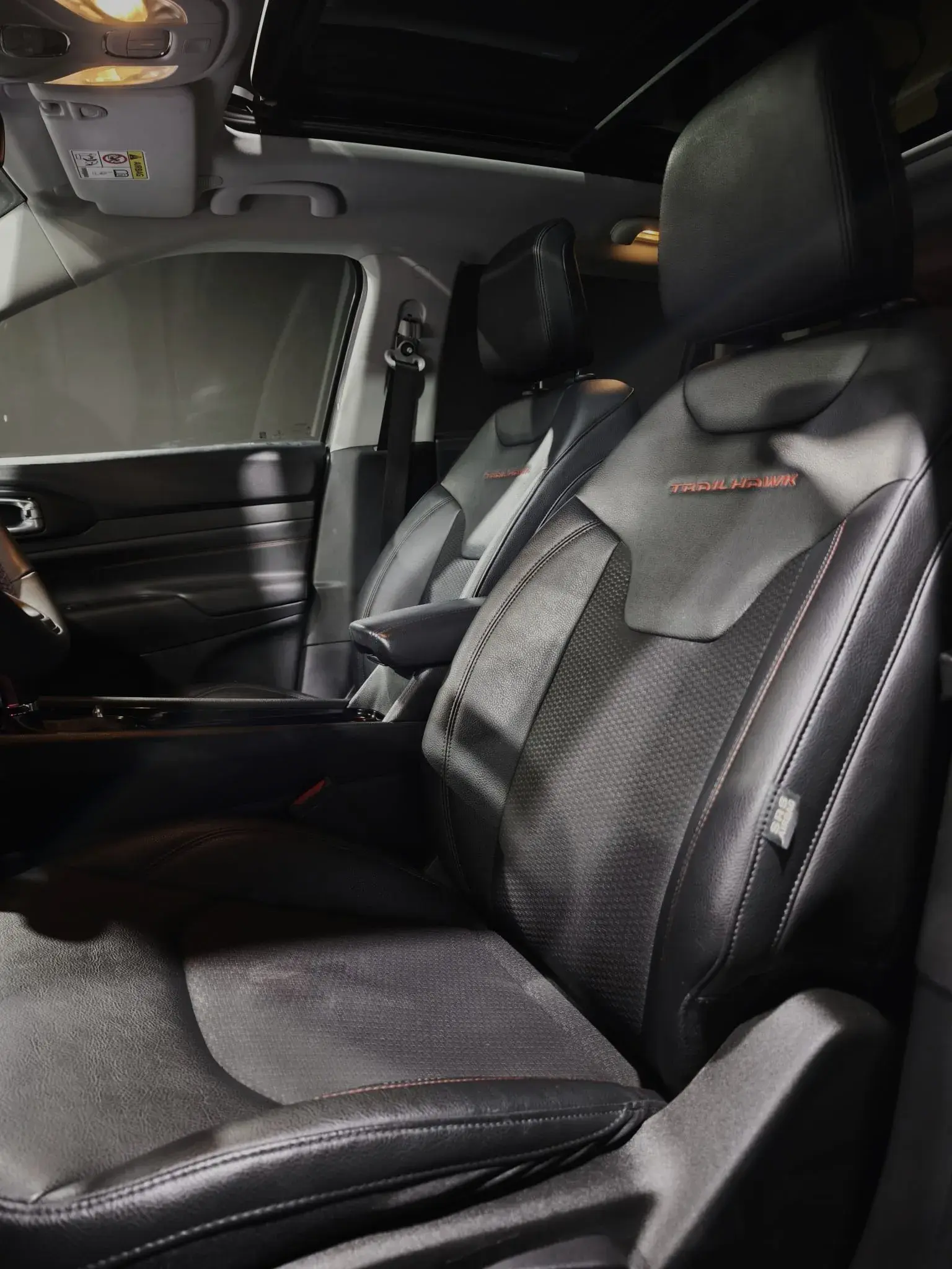 Jeep Compass 1.3 TG 4Xe Trailhawk 11