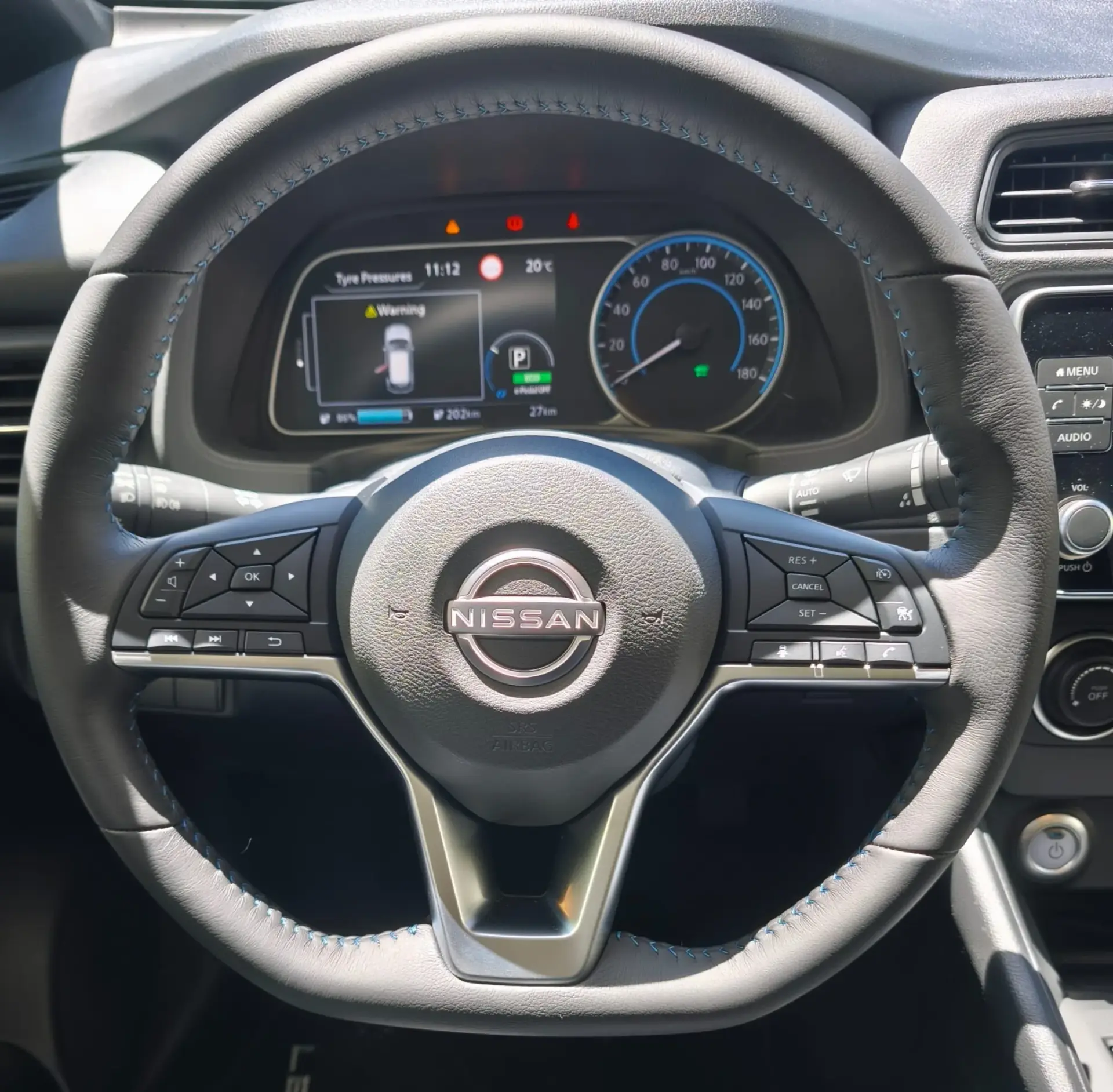 Nissan Leaf N-Connecta Full Led 5