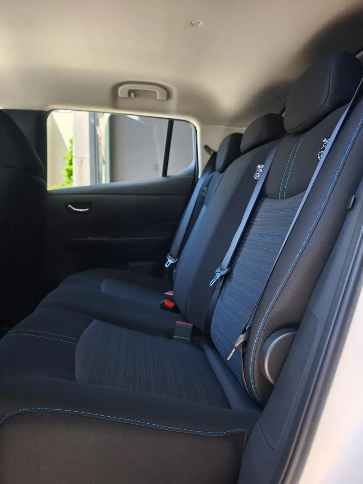 Nissan Leaf N-Connecta Full Led 9