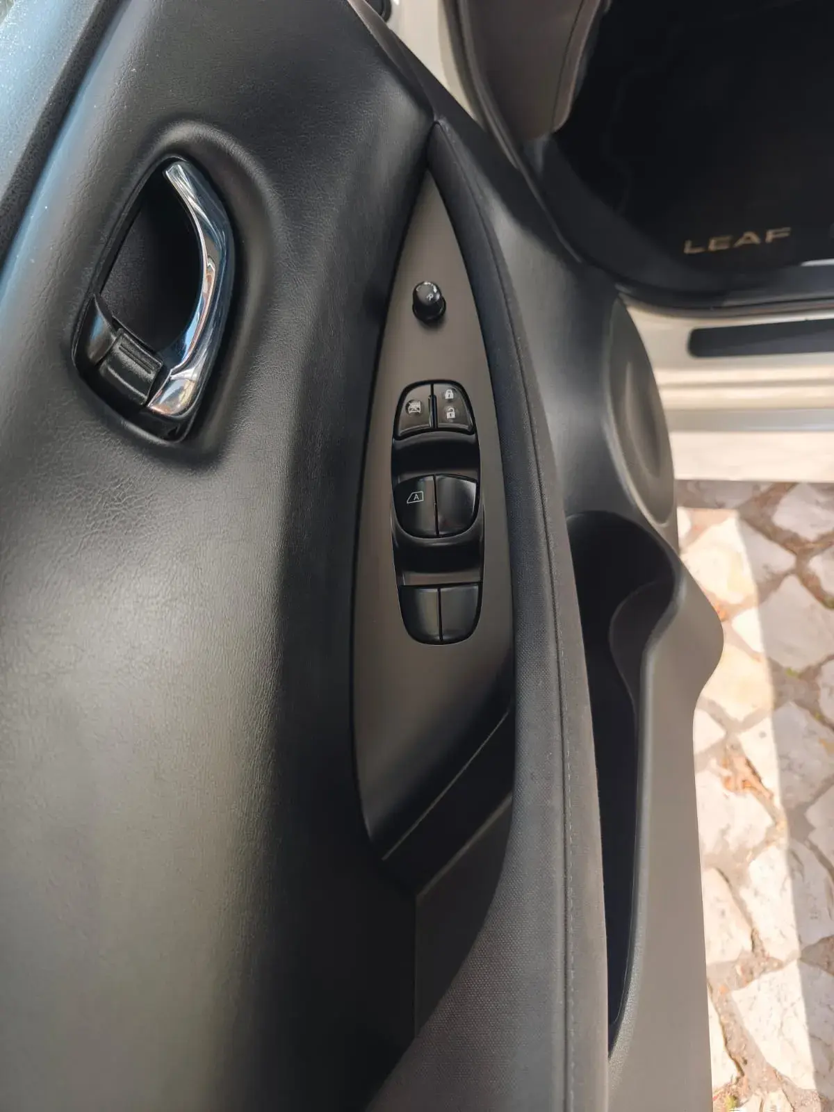 Nissan Leaf N-Connecta Full Led 7