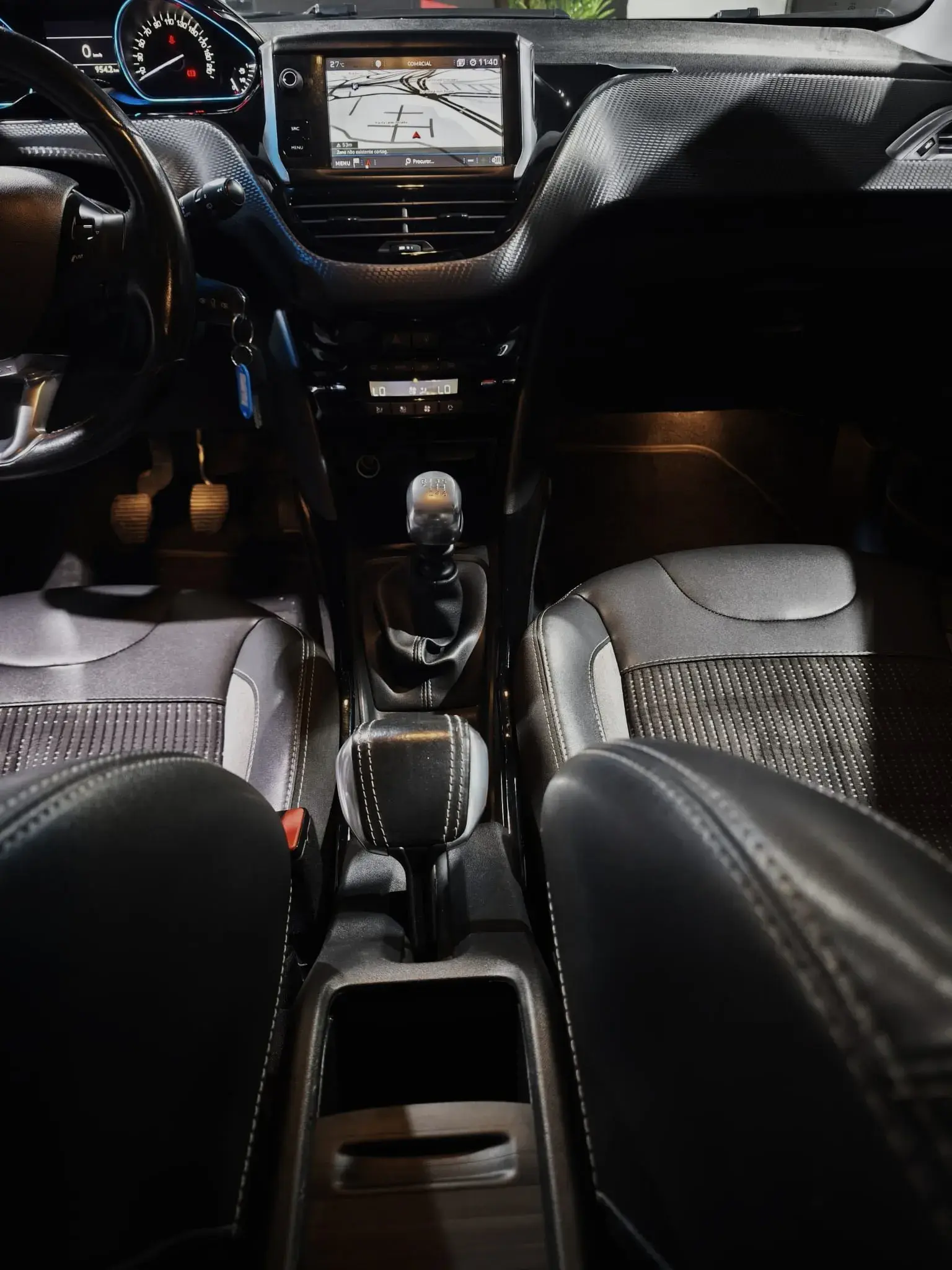 Peugeot 2008 1.6 BlueHDi Allure 20