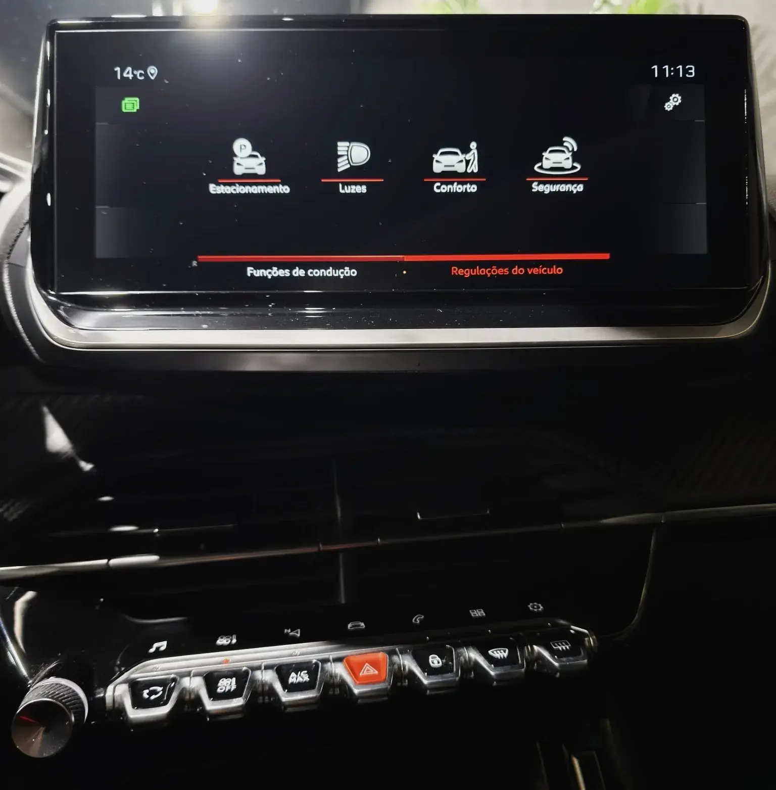 Peugeot 2008 1.2 PureTech Allure Pack 21
