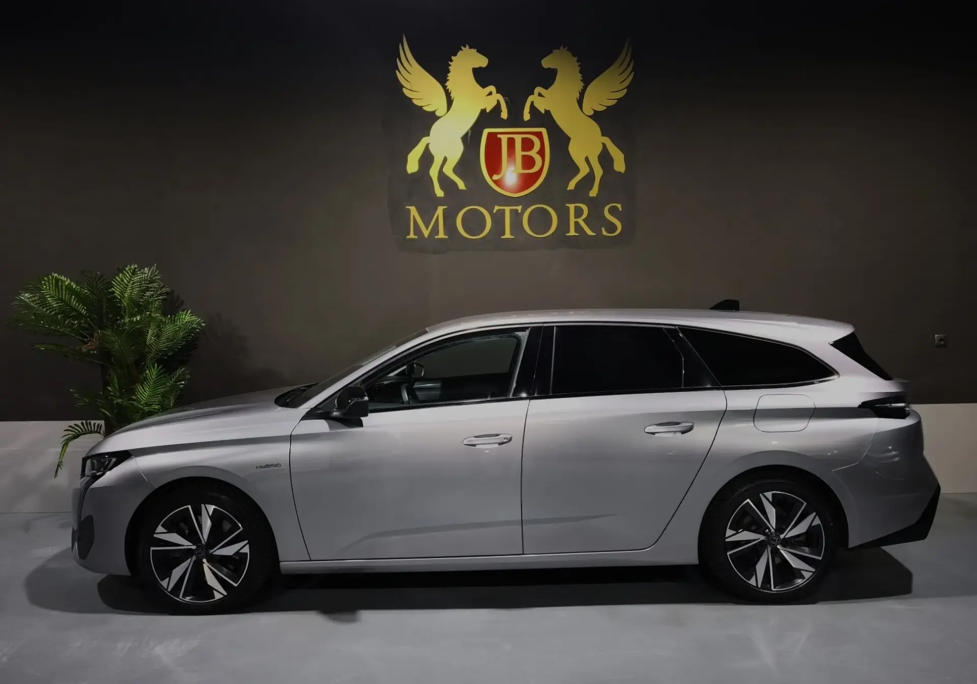 Peugeot 308 SW 1.6 Hybrid Active e-EAT8 1