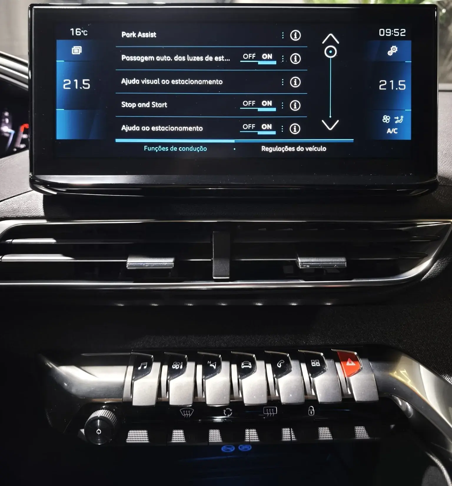 Peugeot 5008 1.5 BlueHDi Allure Pack EAT8 21