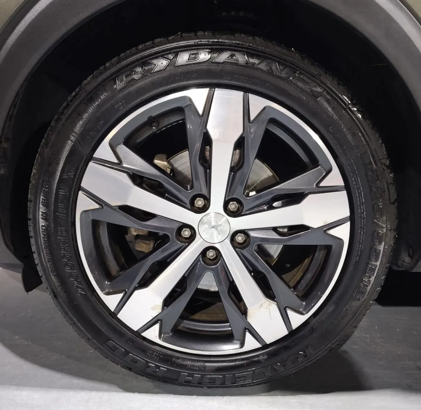 Peugeot 5008 Grip Control 6