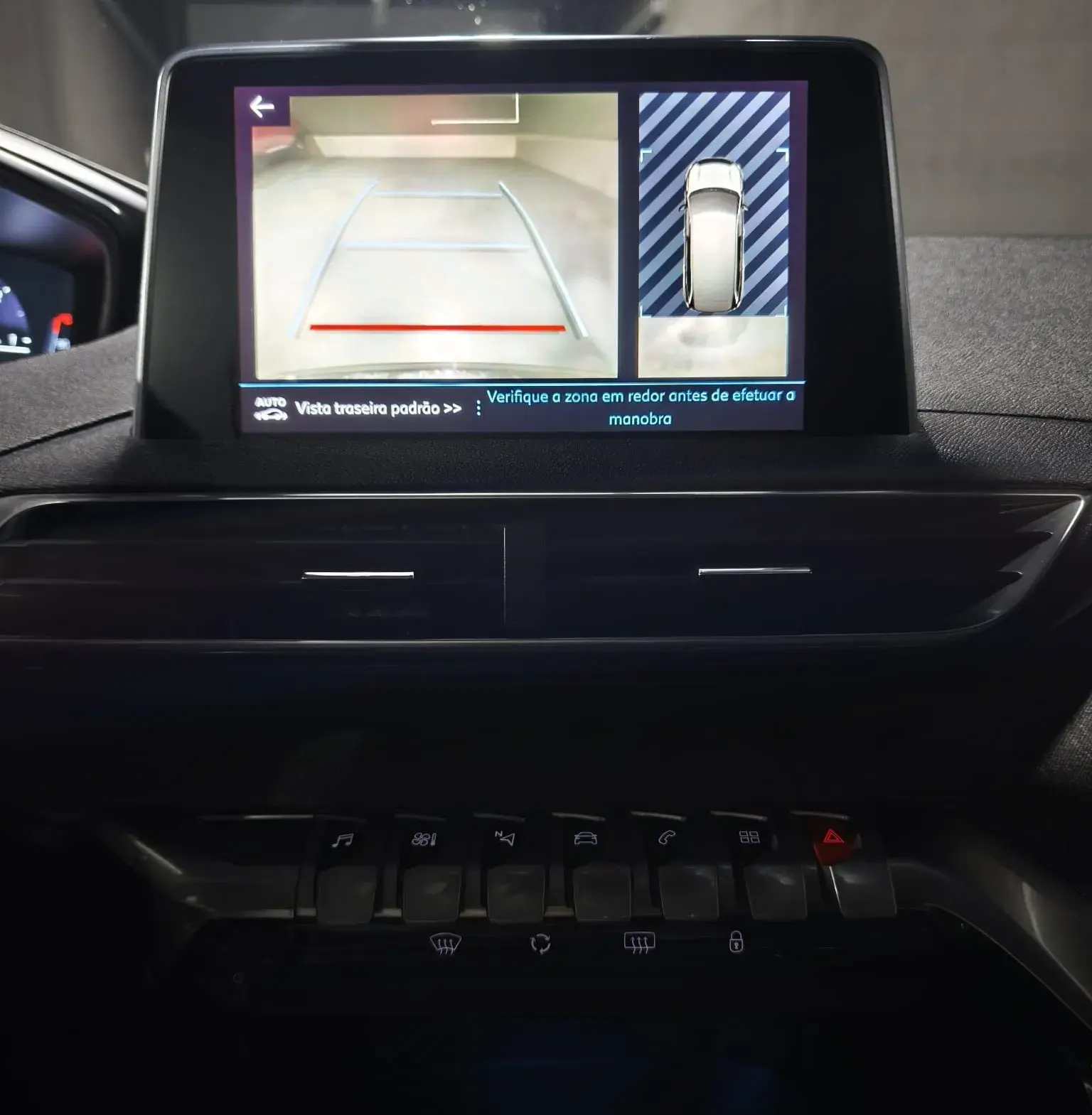Peugeot 5008 Grip Control 18
