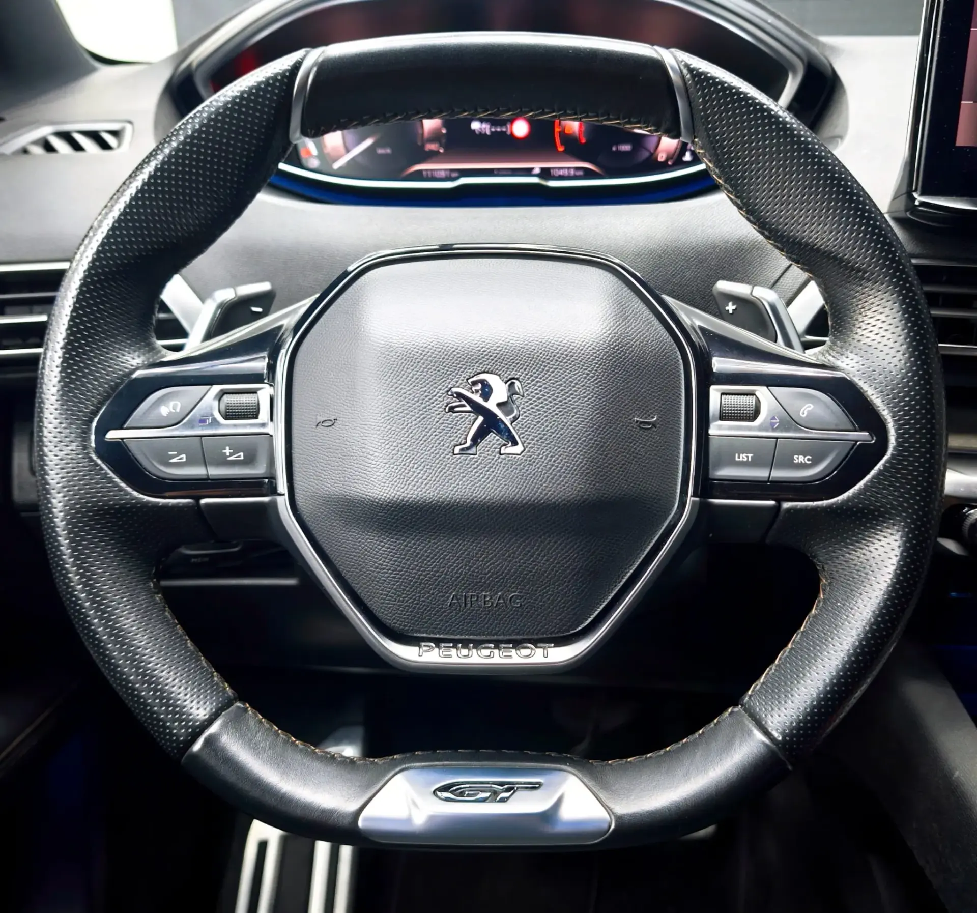 Peugeot 5008 1.5 BlueHDi GT Pack EAT8 17