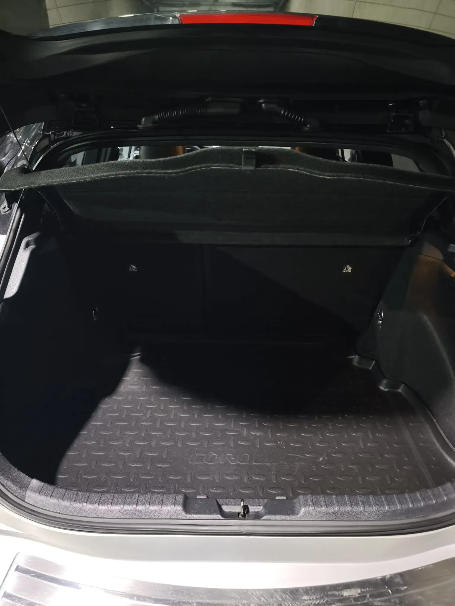 Toyota Corolla 1.8 Hybrid Comfort+P.Sport 9