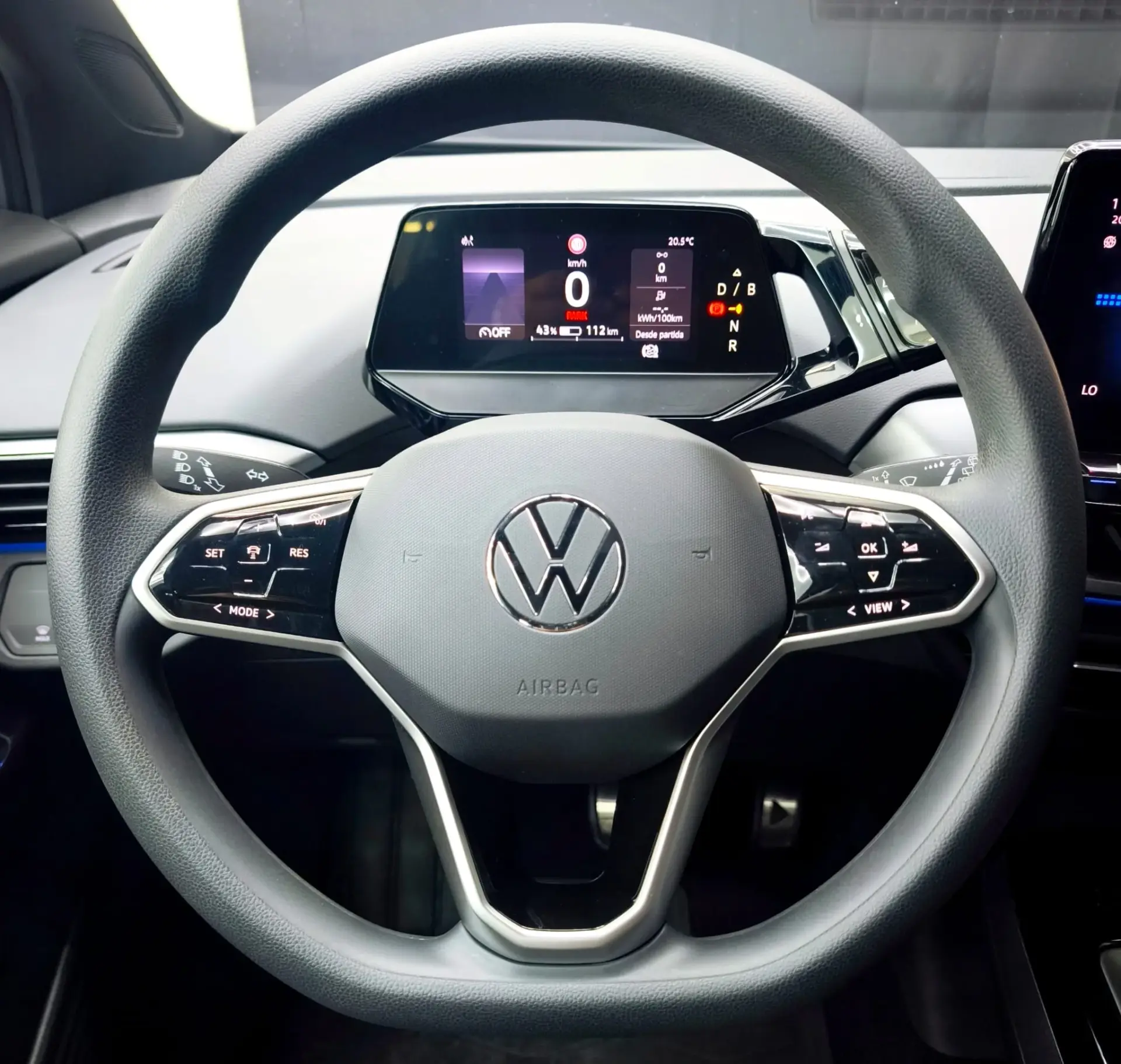 Volkswagen ID.4 PURE 13