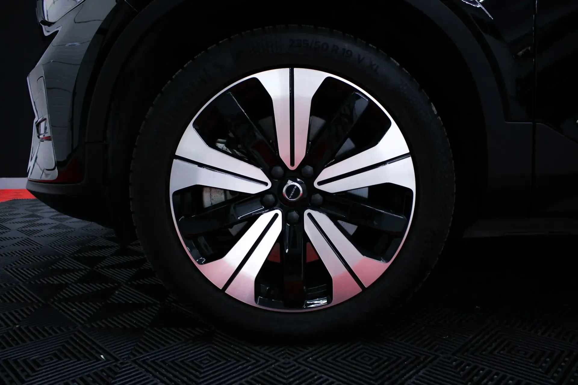 Volvo XC 40 Recharge 69 kWh Single Motor Core 2