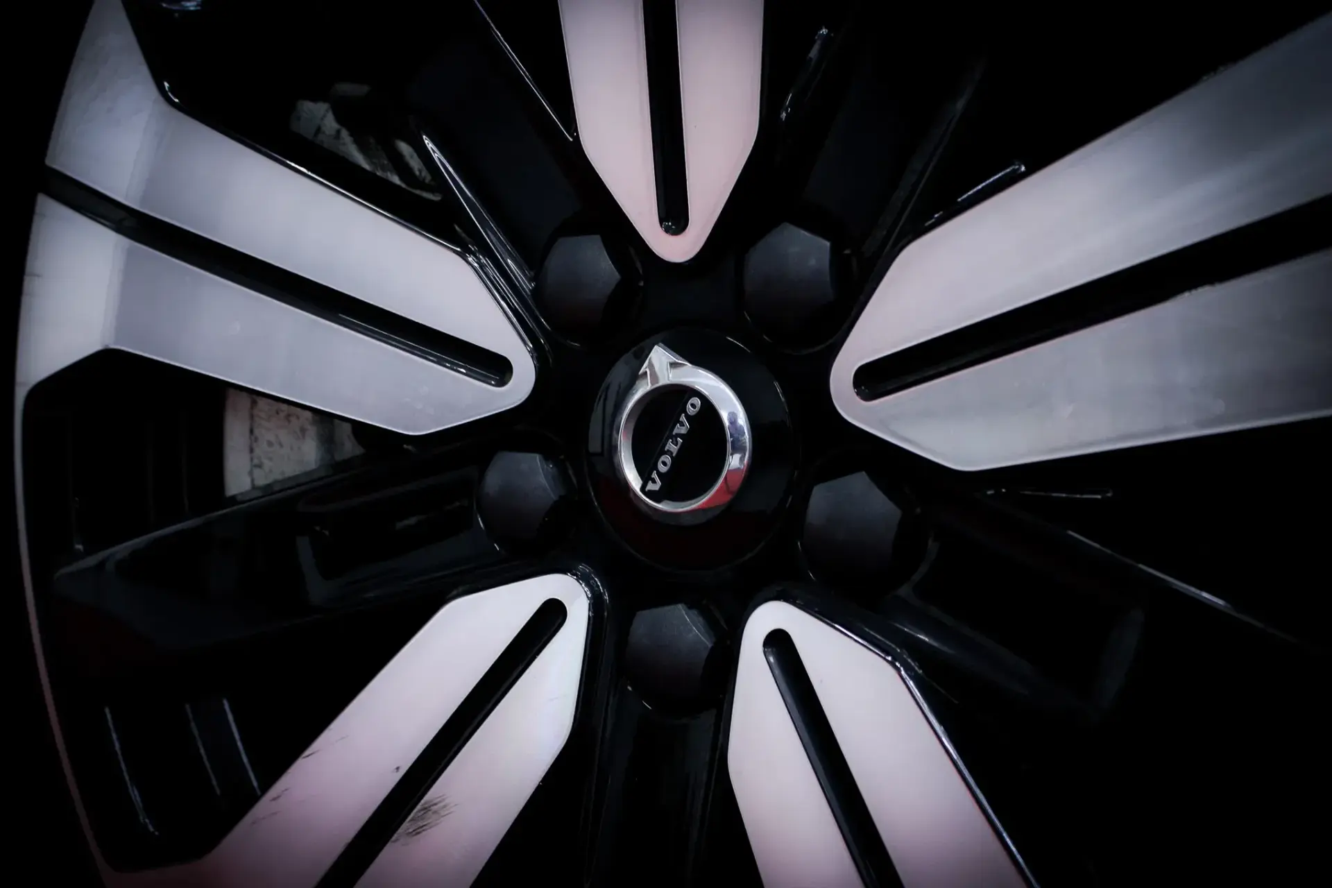 Volvo XC 40 Recharge 69 kWh Single Motor Core 3
