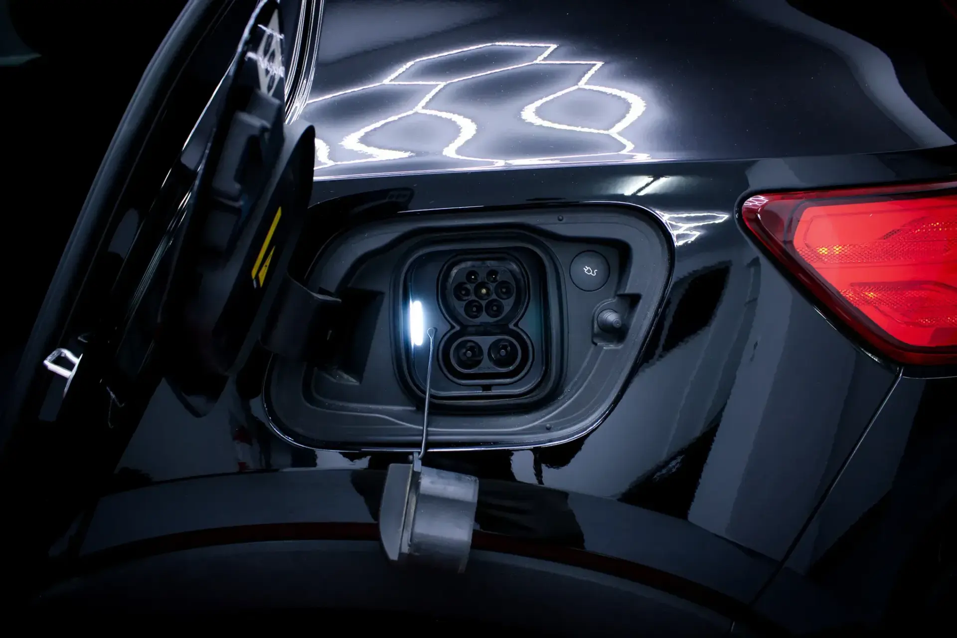 Volvo XC 40 Recharge 69 kWh Single Motor Core 4