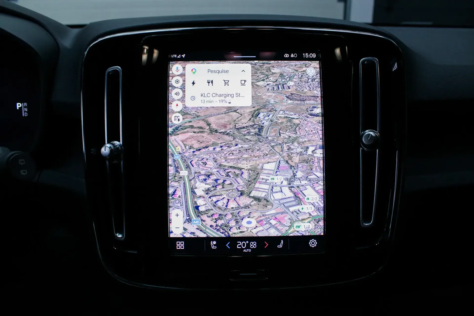 Volvo XC 40 Recharge 69 kWh Single Motor Core 17