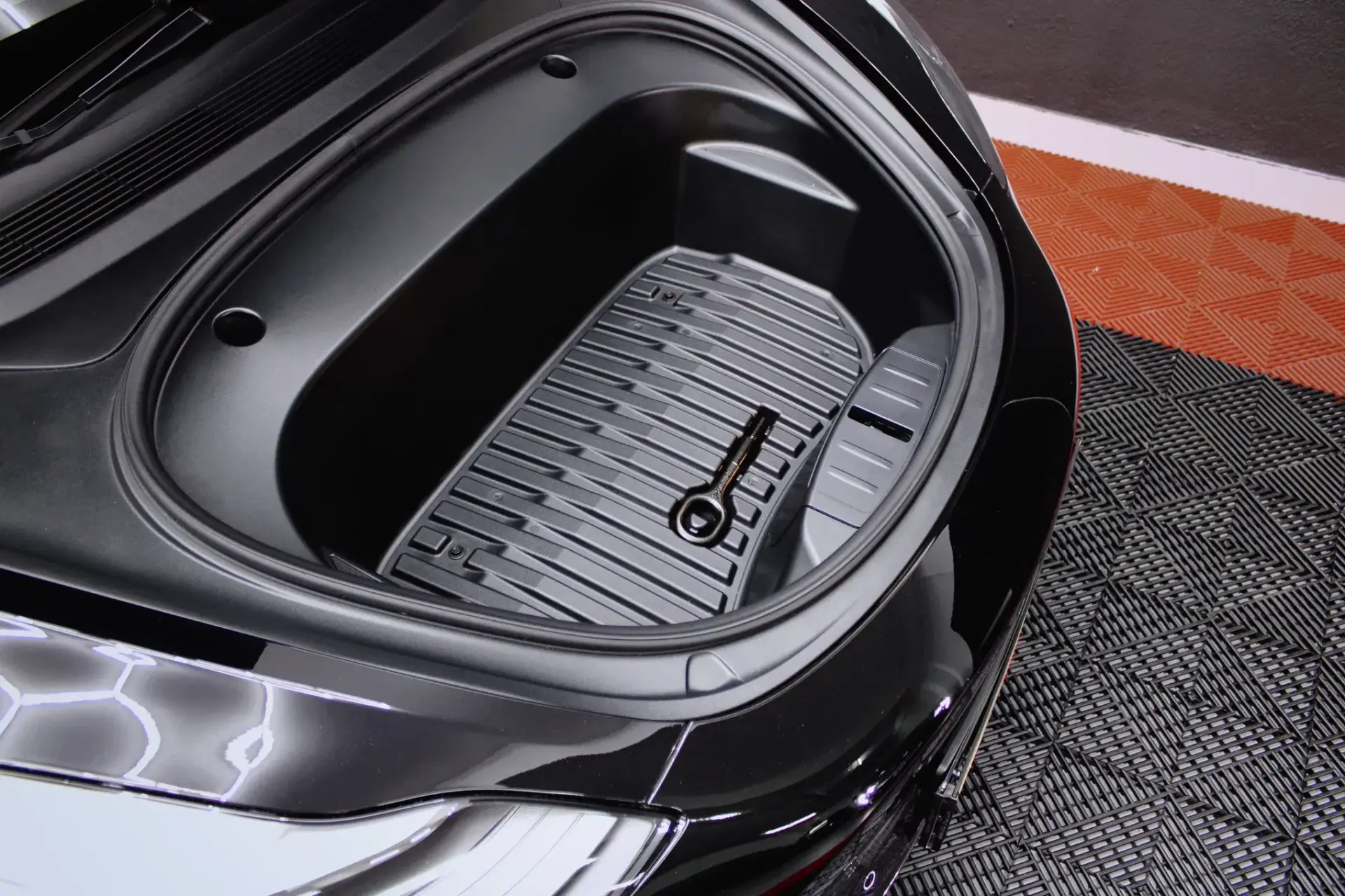 Tesla Model 3 Performance Dual Motor AWD 29