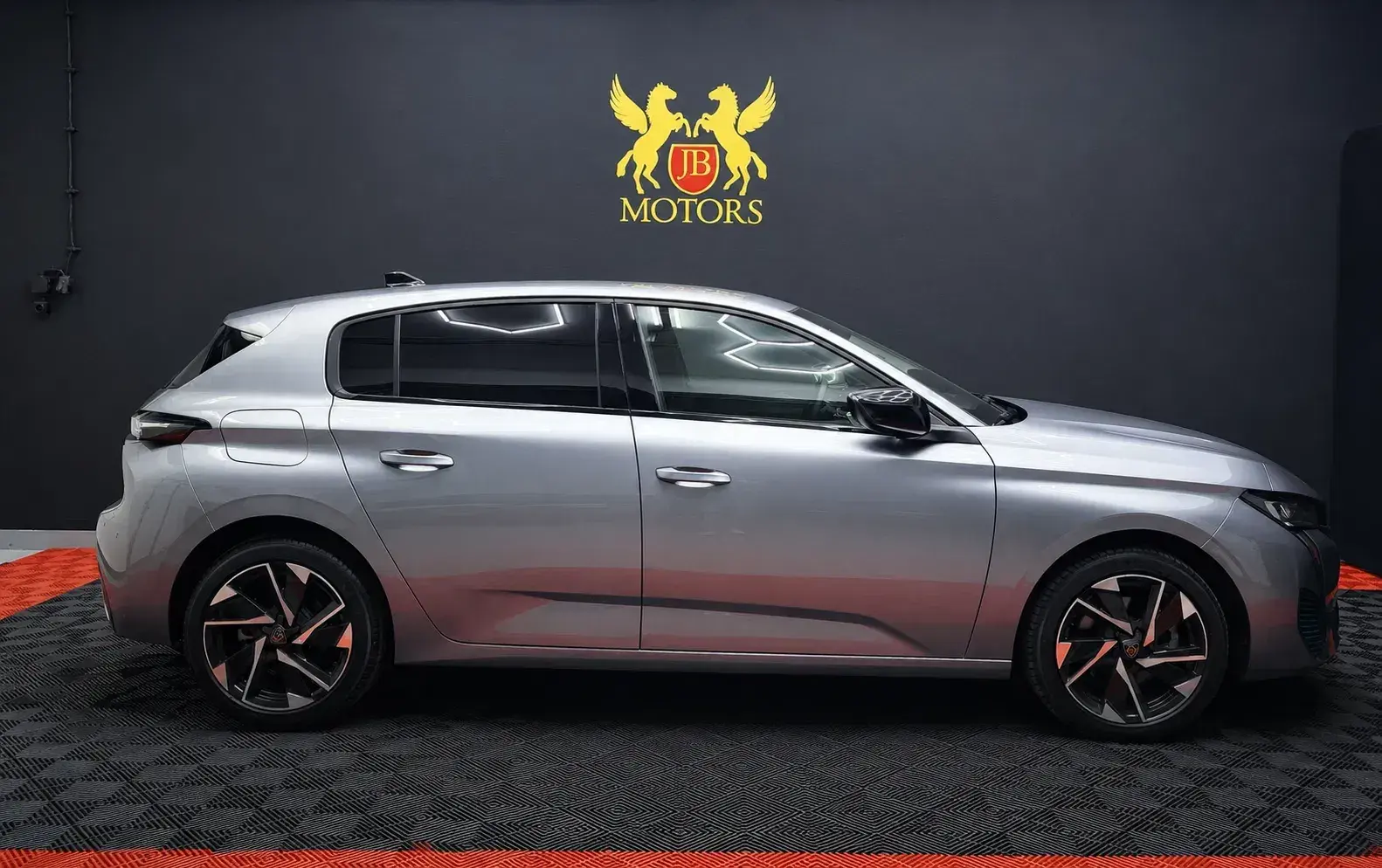 Peugeot 308 1.2 Hybrid Allure e-DCS6 23